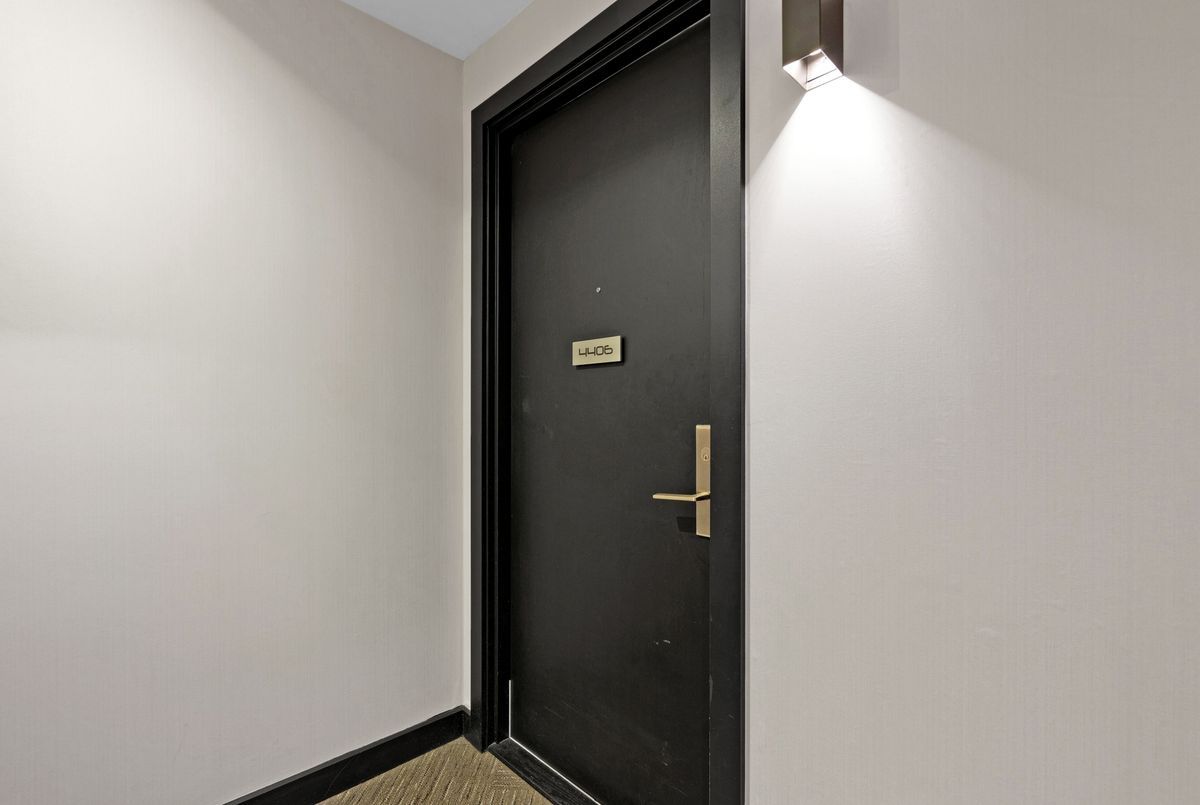 img-gallery