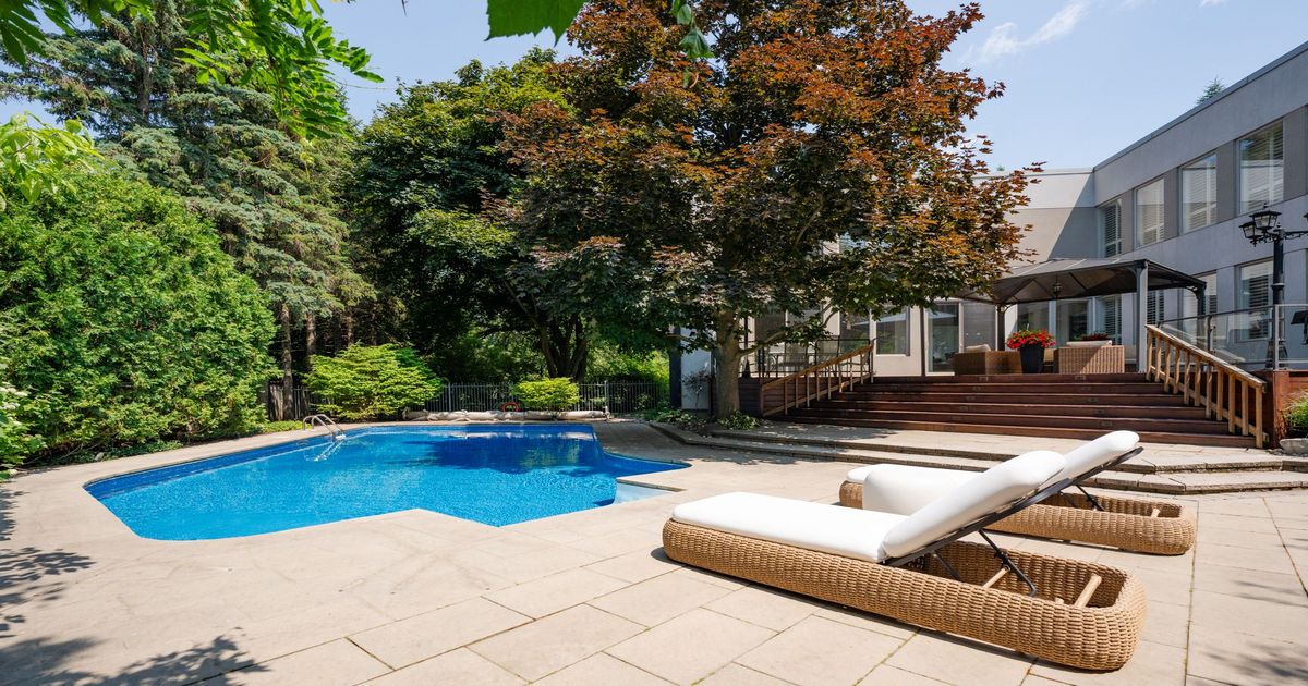 8 Harrison Road Toronto