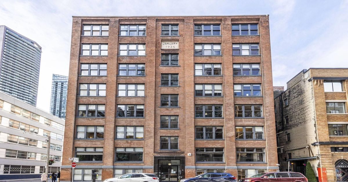 30 Duncan Street Toronto