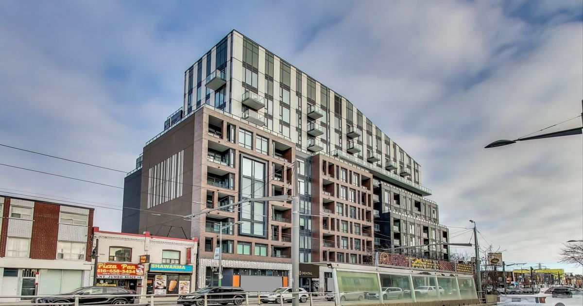1808 St. Clair Avenue W Toronto