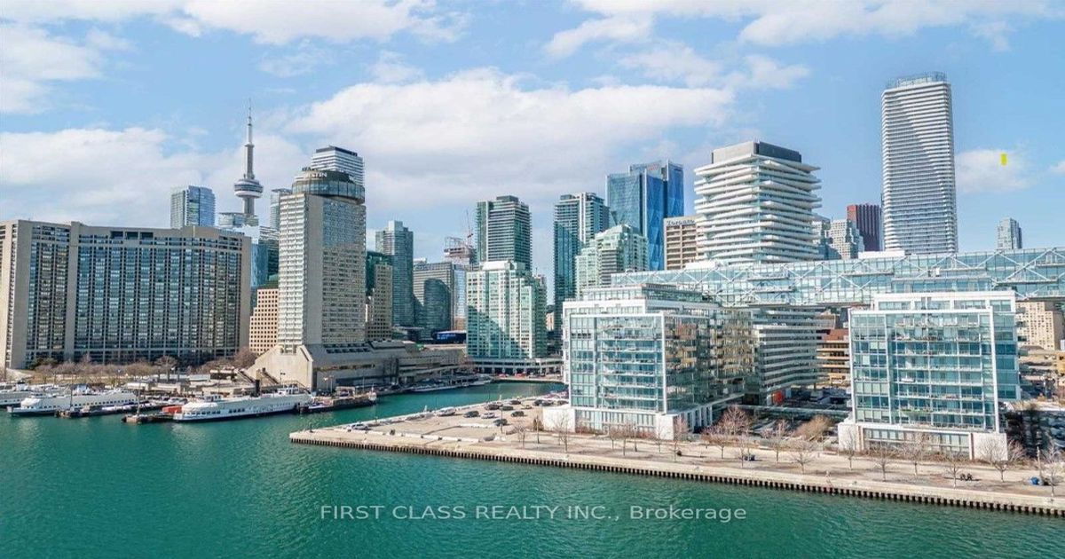 15 Queens Quay E Toronto