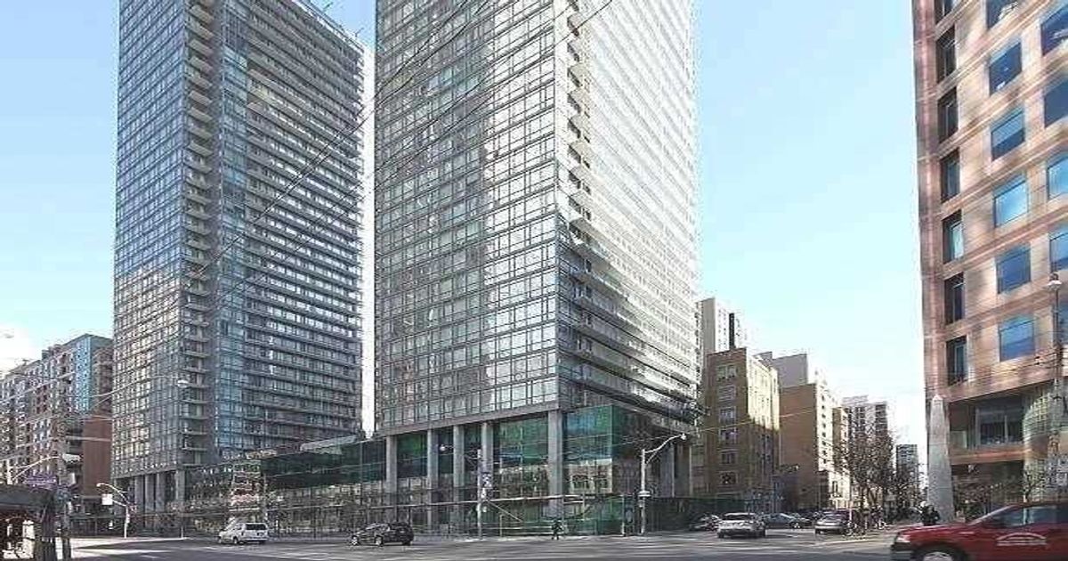 38 Grenville Street Toronto