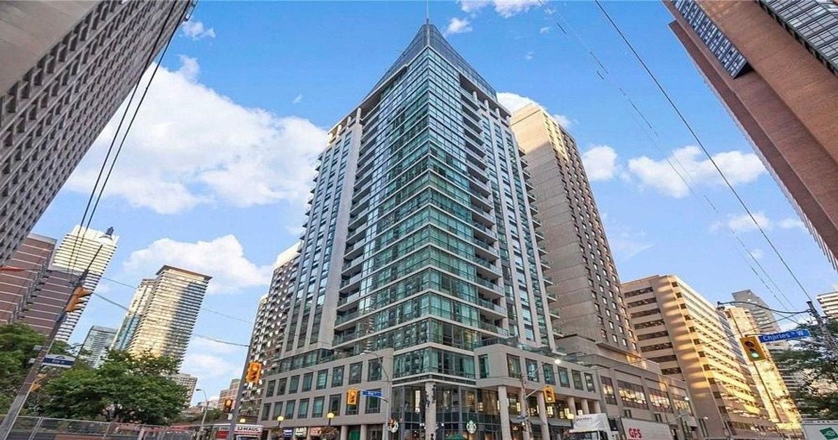 1121 Bay Street Toronto