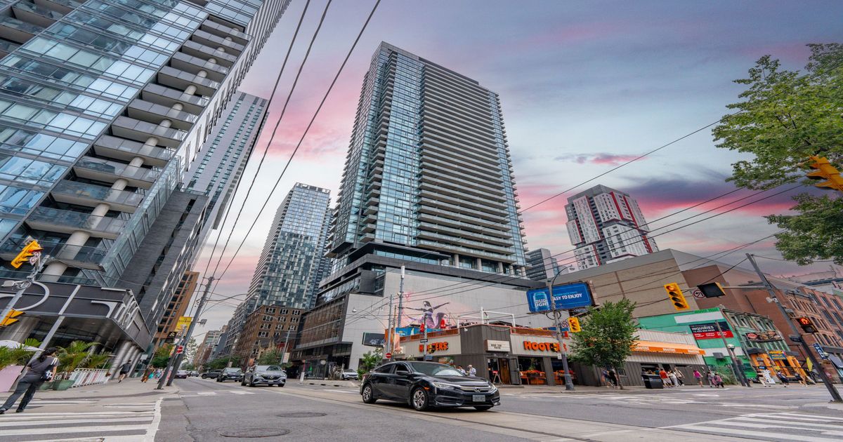 290 Adelaide Street W Toronto