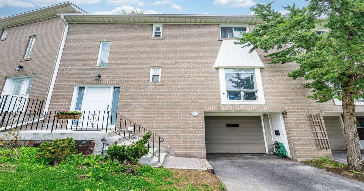 55 Rameau Drive N Toronto