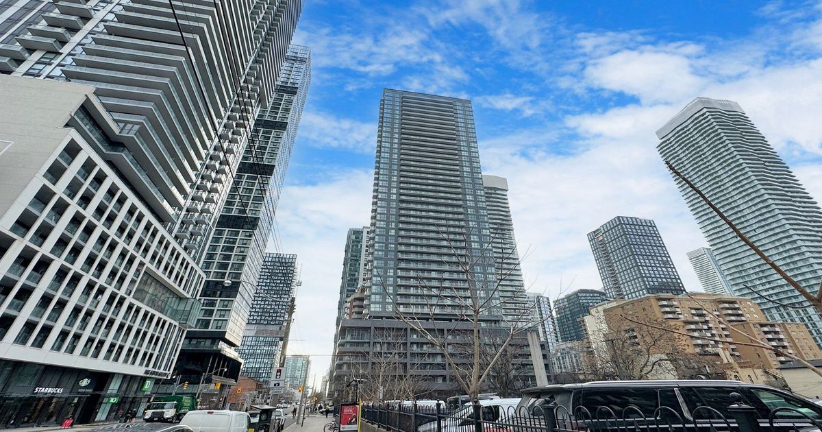 159 Dundas Street E Toronto