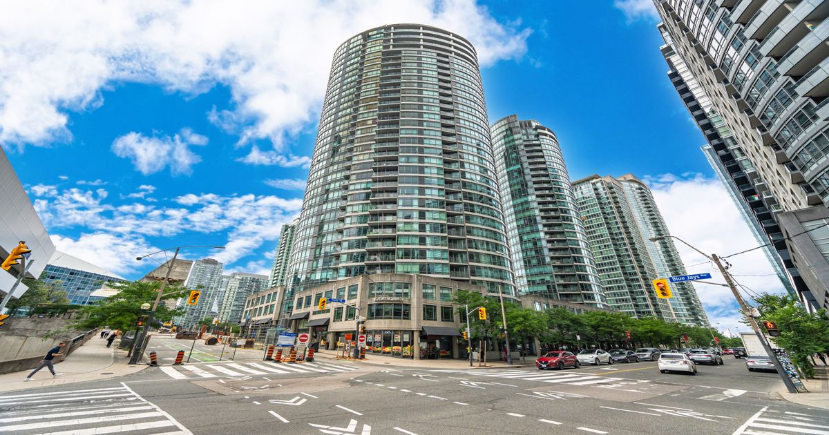 361 Front Street W Toronto