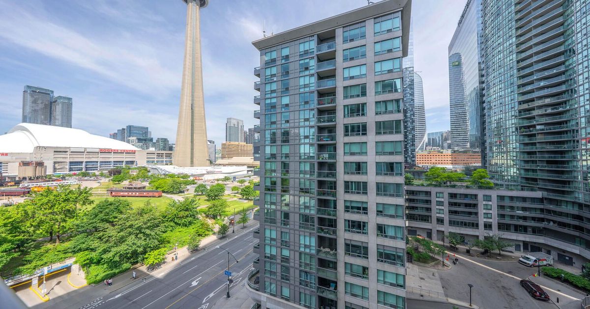 25 Lower Simcoe Street Toronto