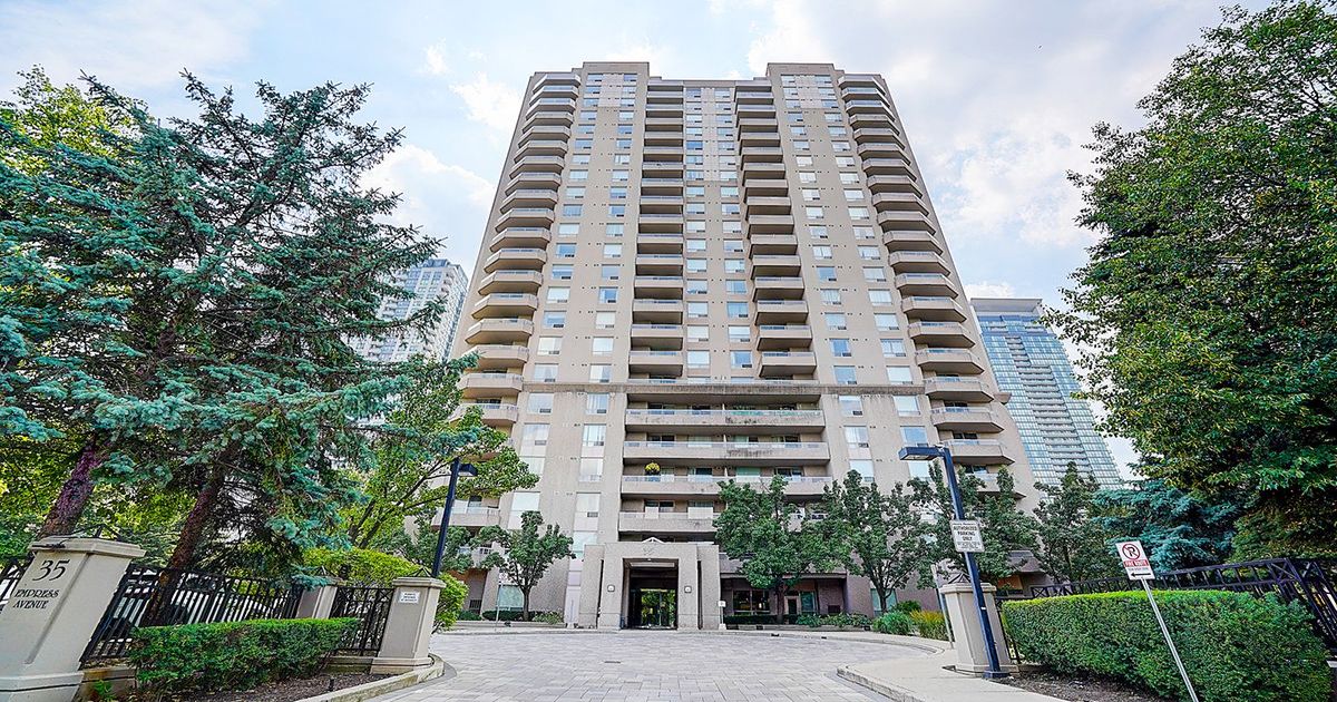 35 Empress Avenue Toronto