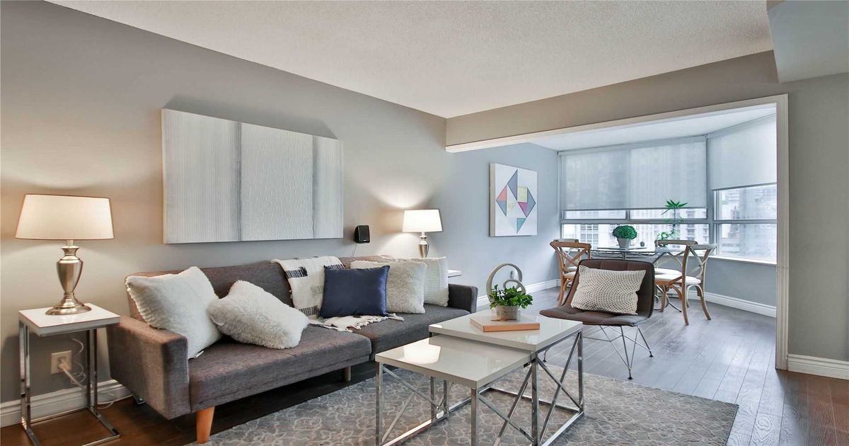 44 Gerrard Street W Toronto