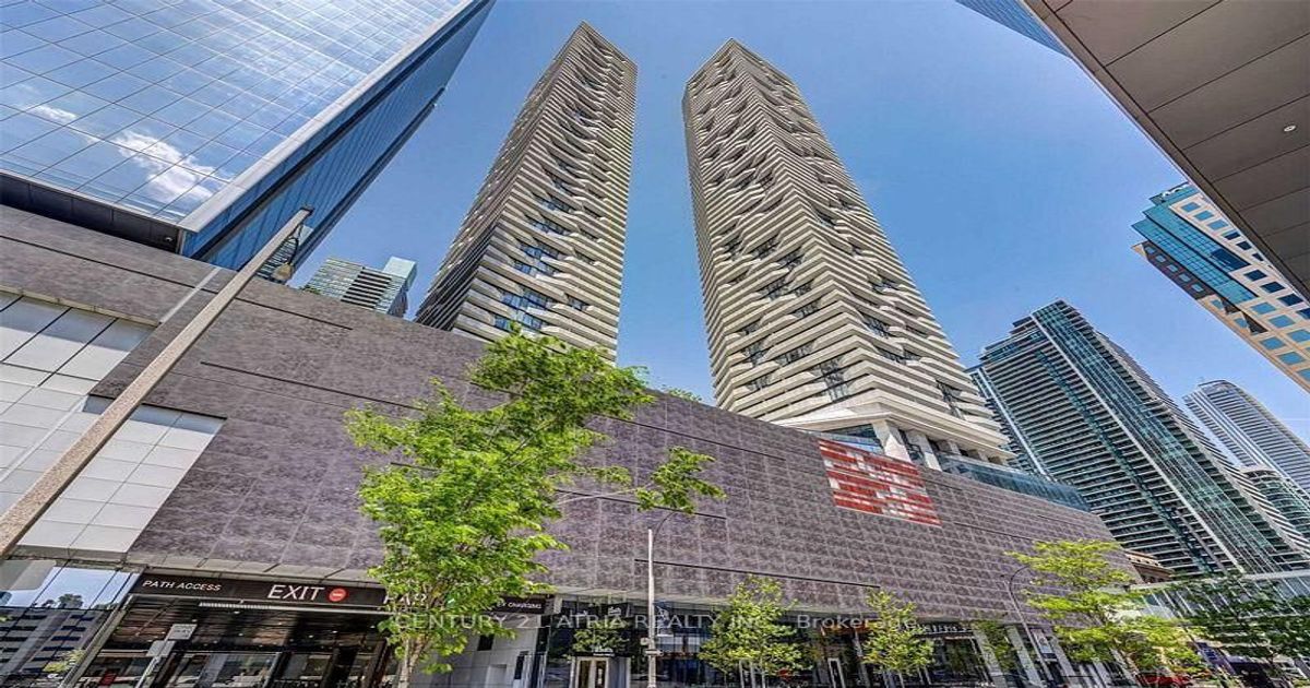 100 Harbour Street Toronto