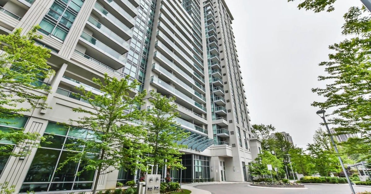 17 Anndale Drive Toronto