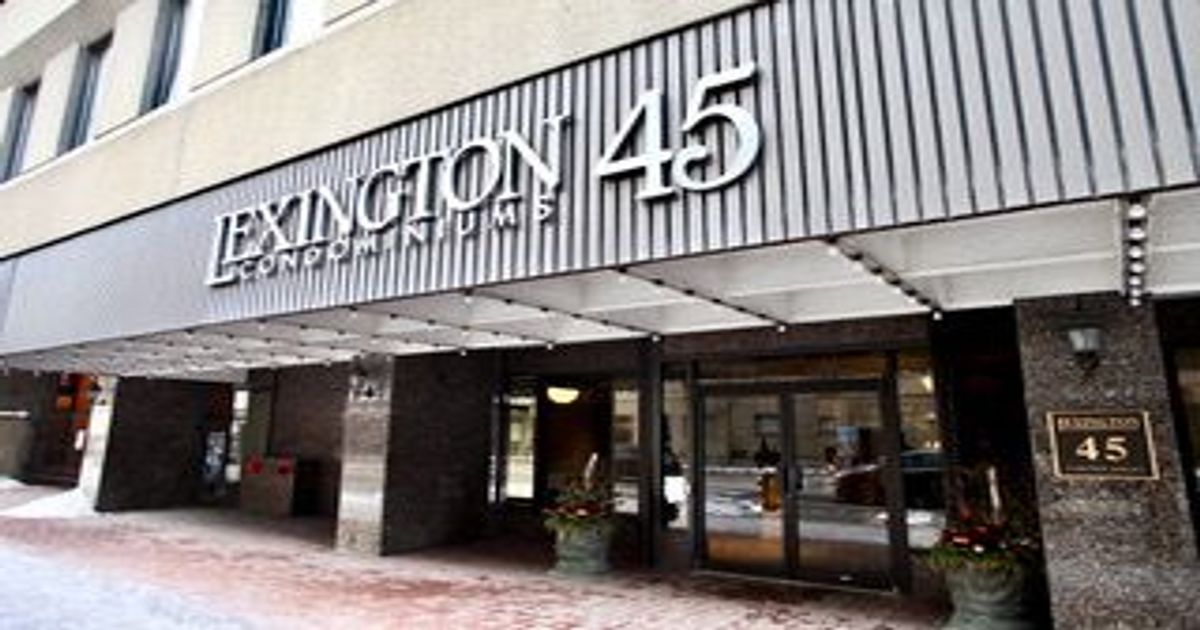 45 Carlton Street Toronto