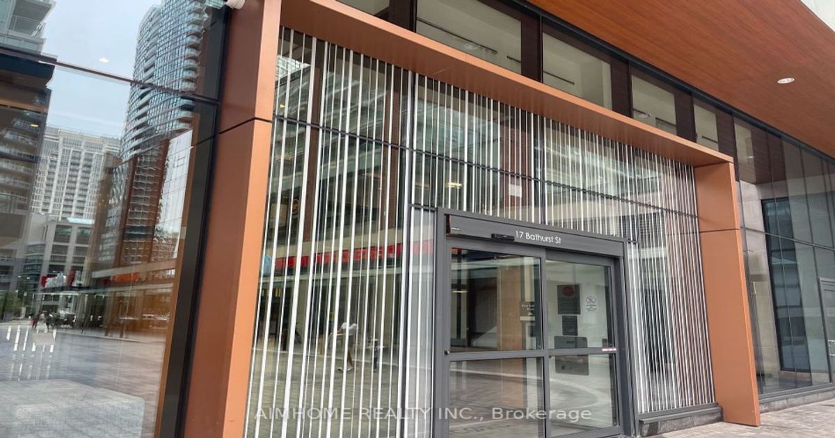 17 Bathurst Street S Toronto