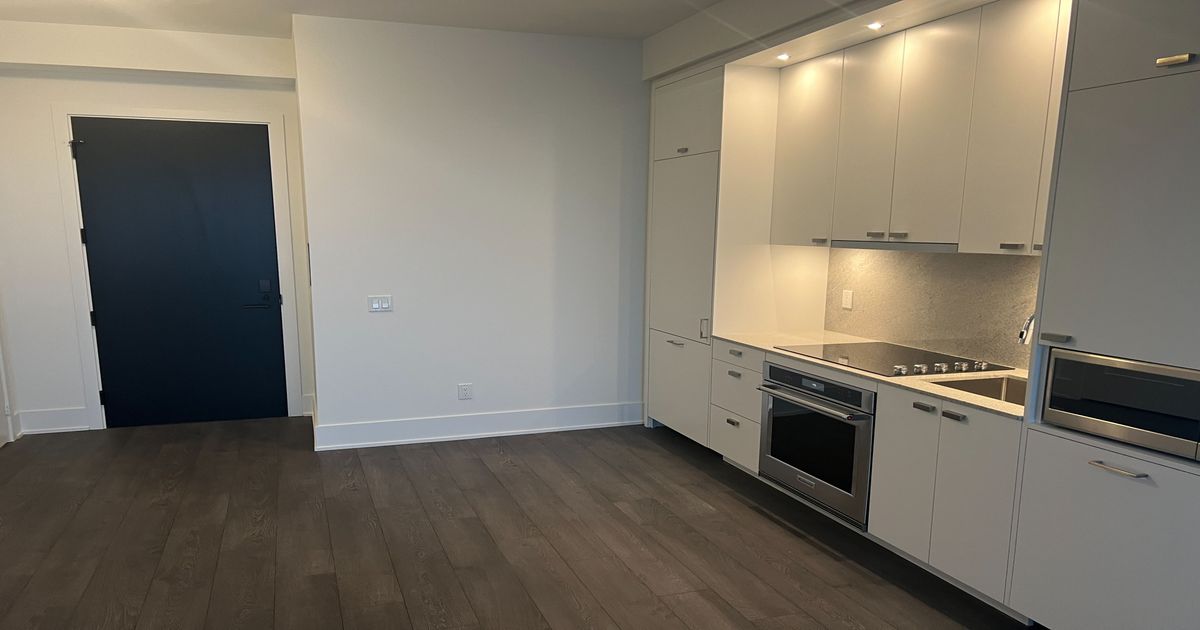 470 Front Street W Toronto