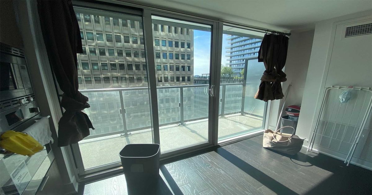 955 Bay Street Toronto