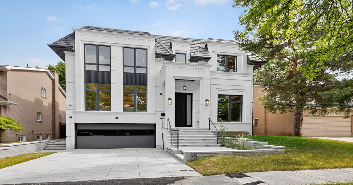35 Foursome Crescent Toronto