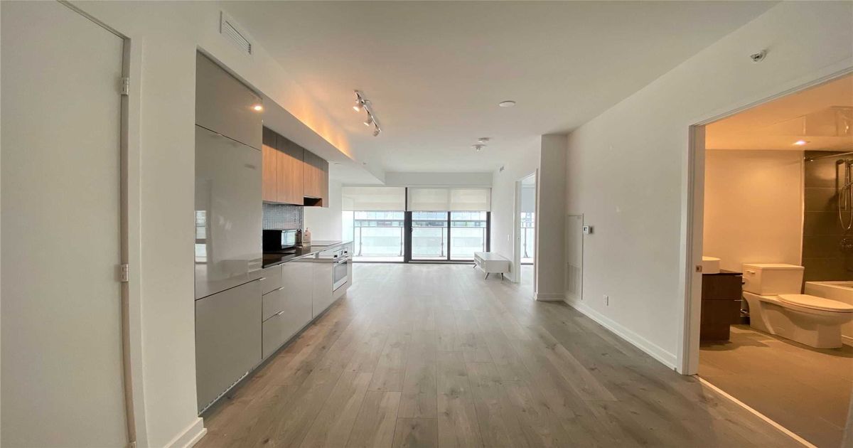 161 Roehampton Avenue Toronto