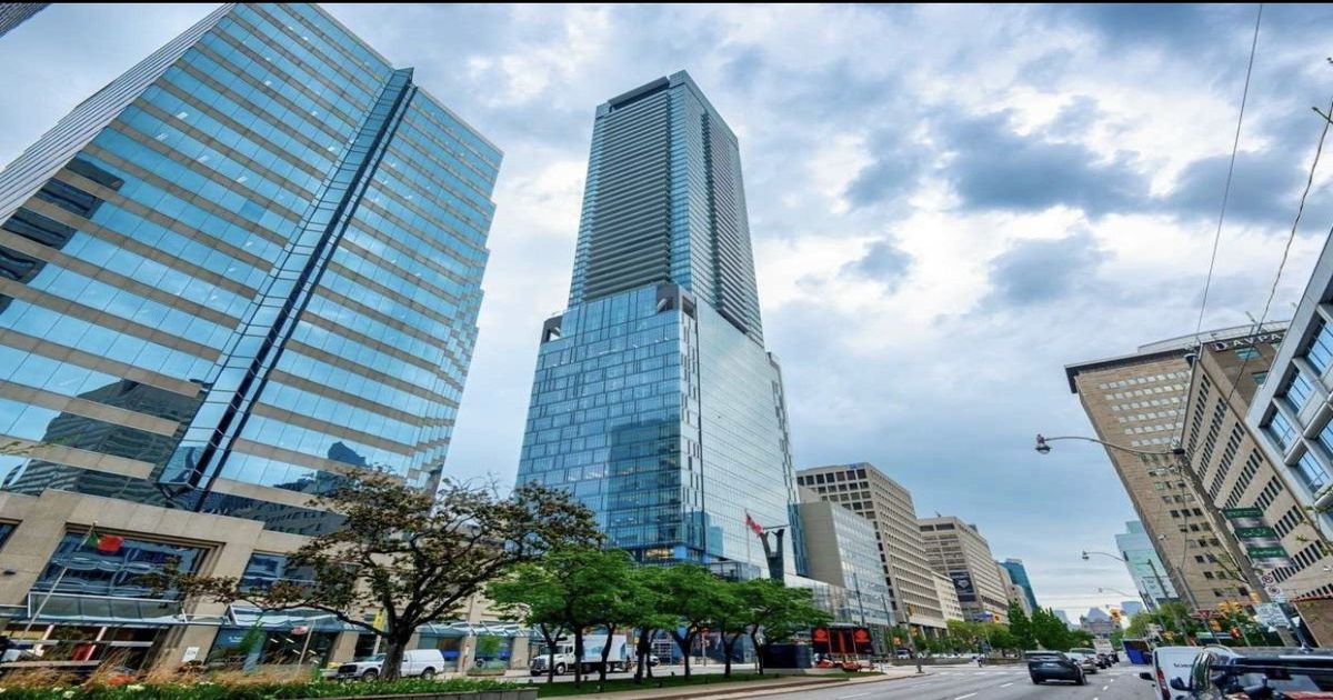488 University Avenue Toronto