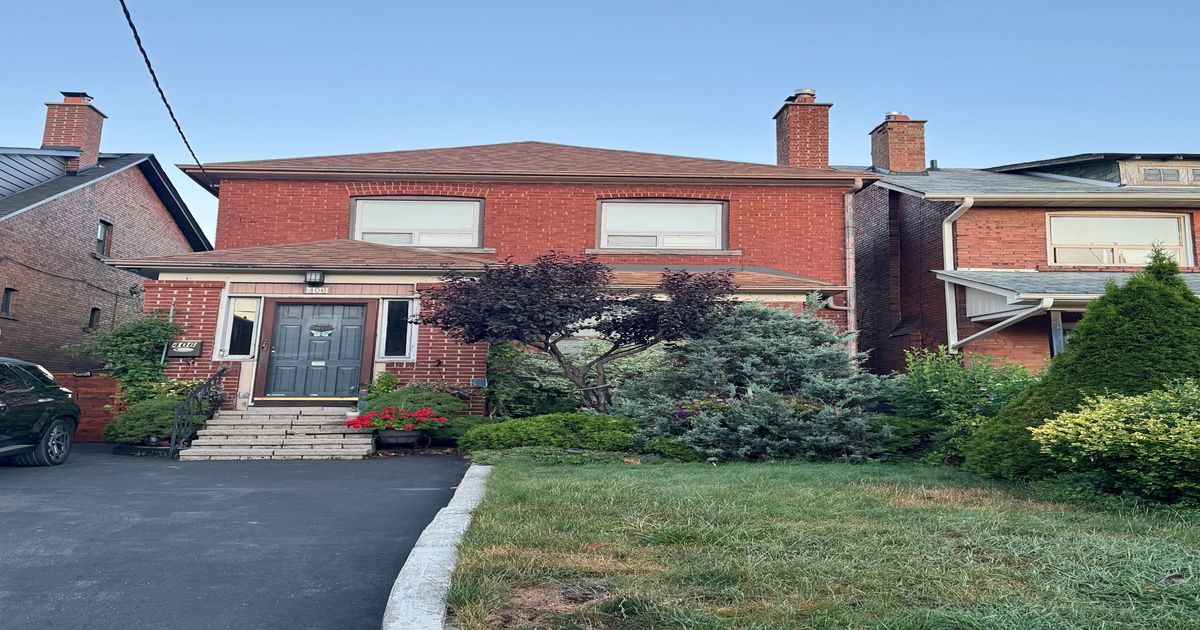 406 Lauder Avenue Toronto