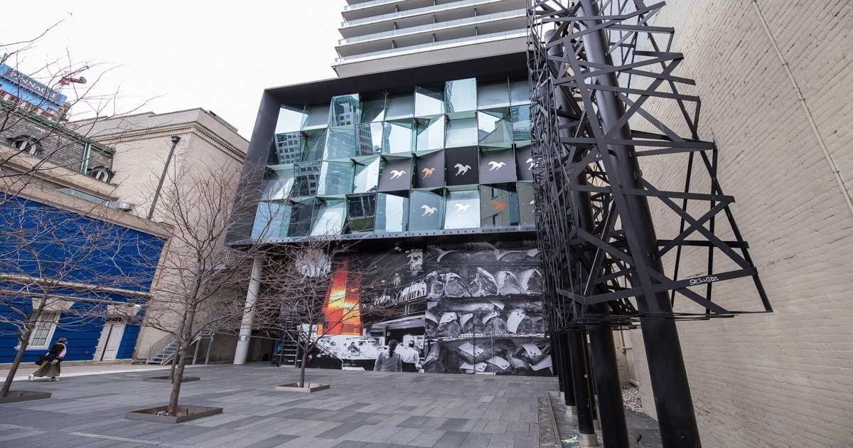 224 King Street W Toronto