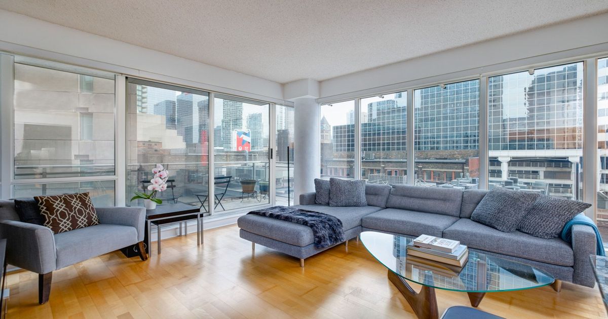 220 Victoria Street Toronto
