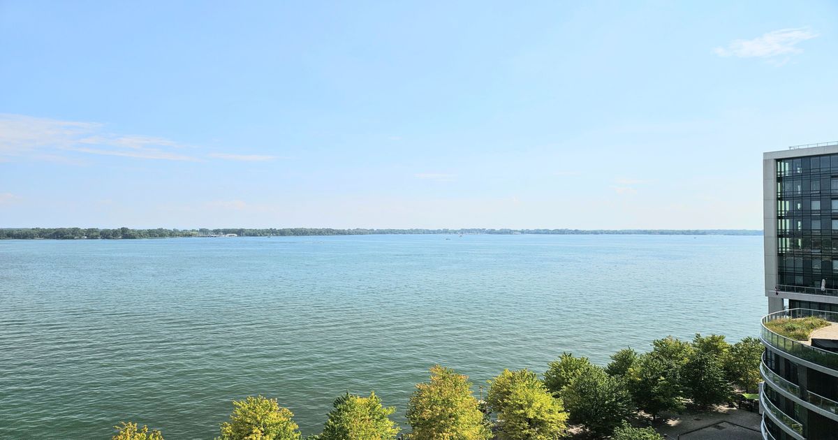 1 Edgewater Drive Toronto