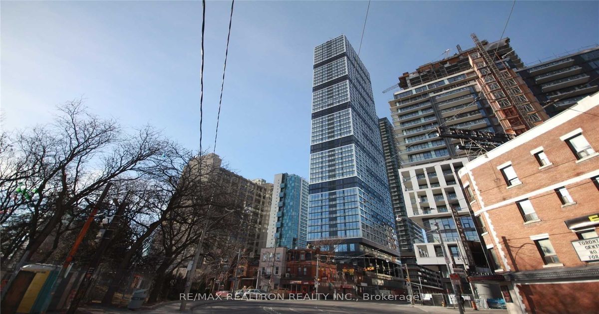 181 Dundas Street E Toronto