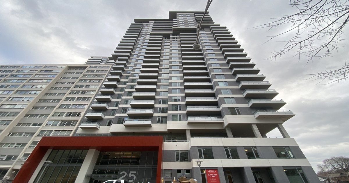 25 Holly Street Toronto