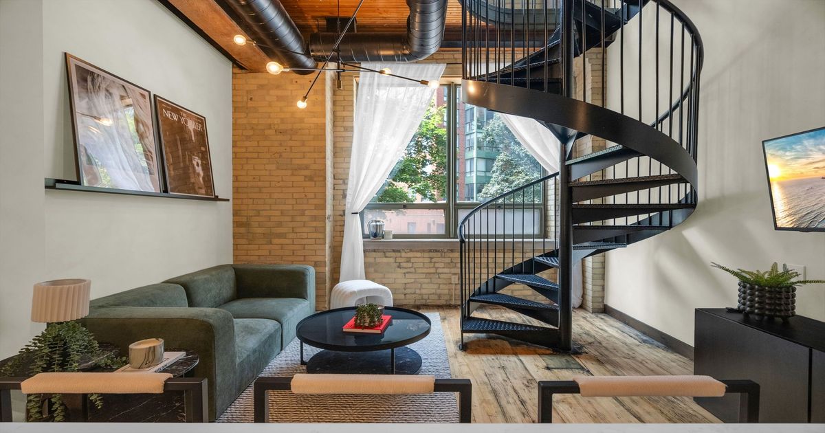 781 King Street W Toronto