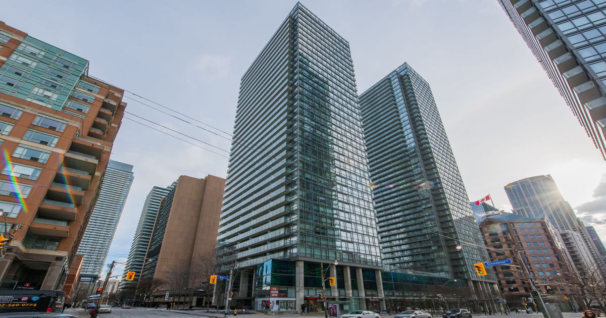 37 Grosvenor Street Toronto