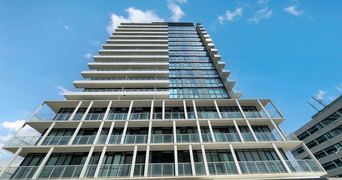 180 Fairview Mall Drive Toronto