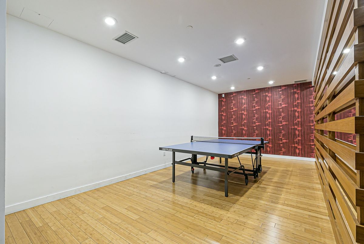 img-gallery