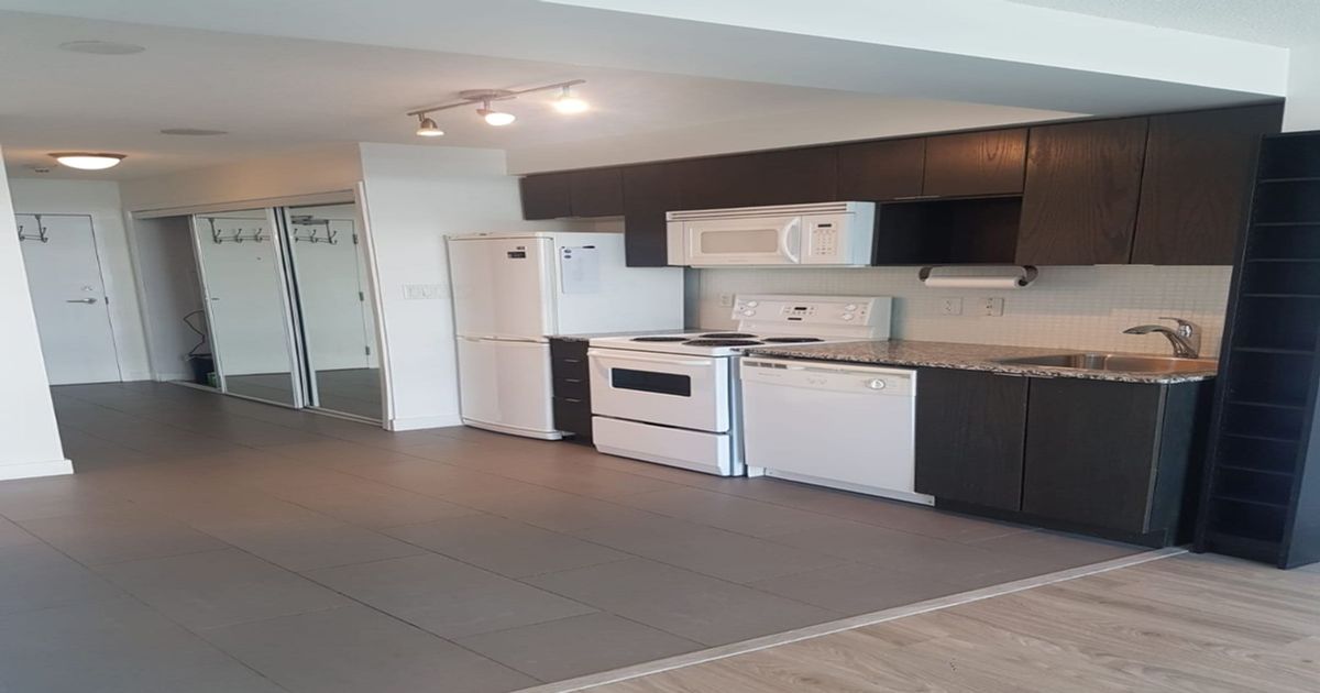 15 Fort York Boulevard Toronto