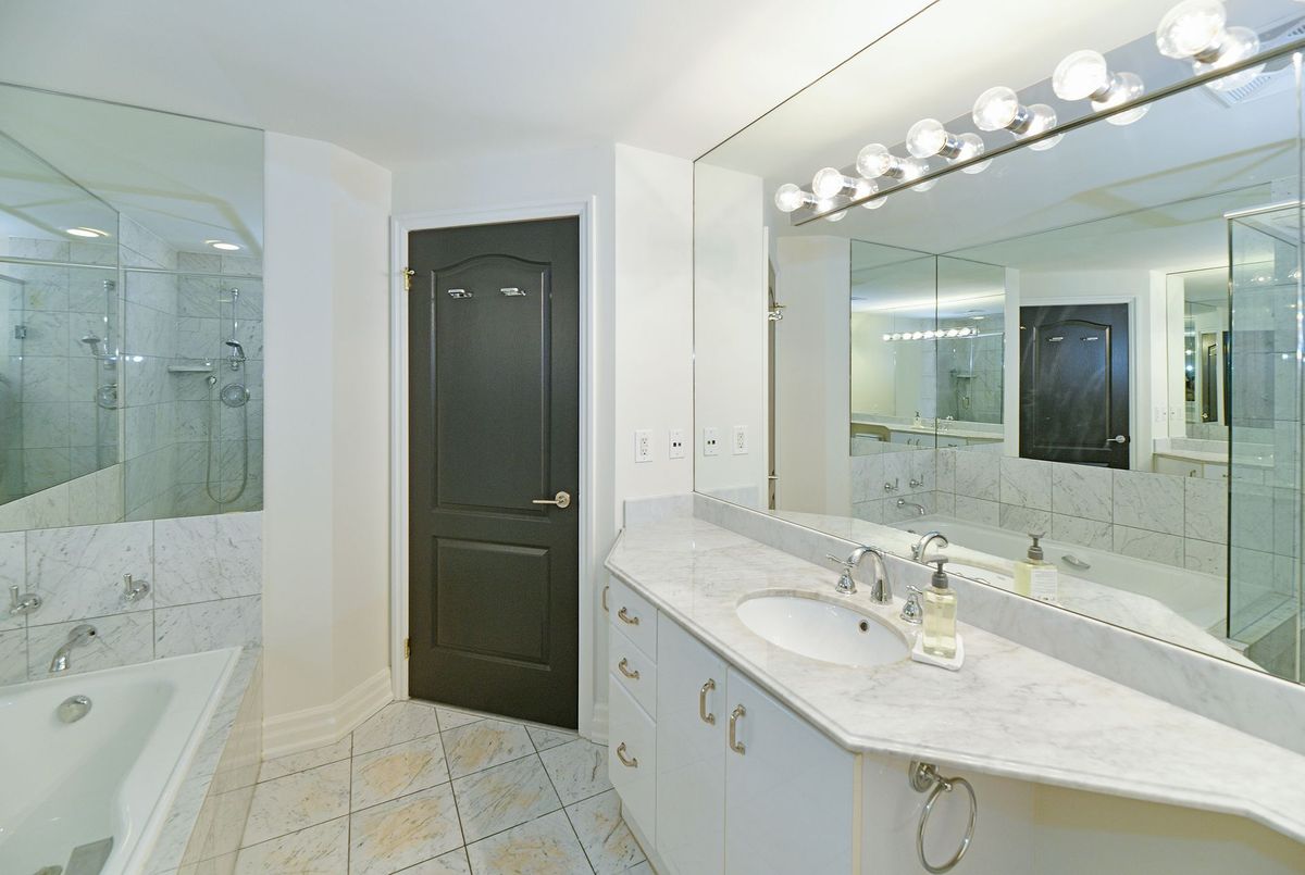 img-gallery