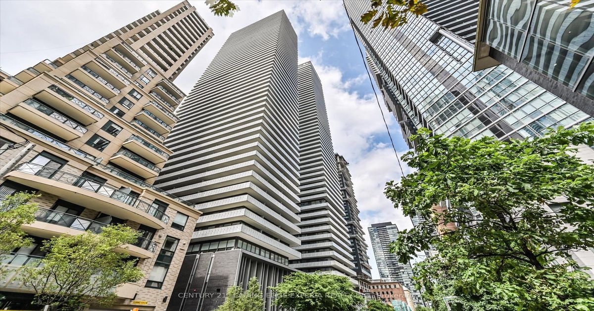 42 Charles Street E Toronto