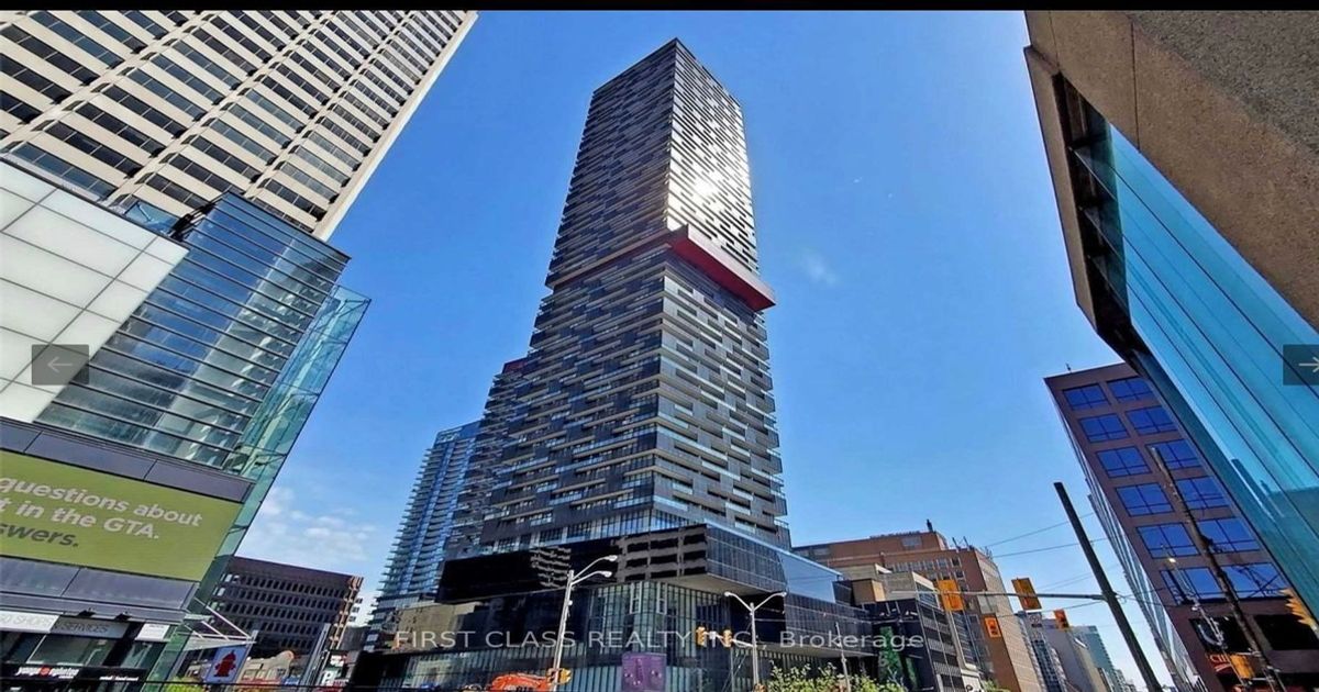 8 Eglinton Avenue E Toronto