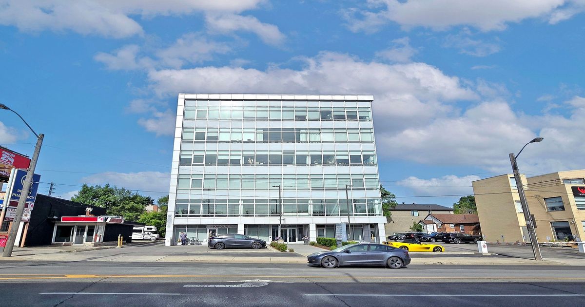 2828 Bathurst Street Toronto