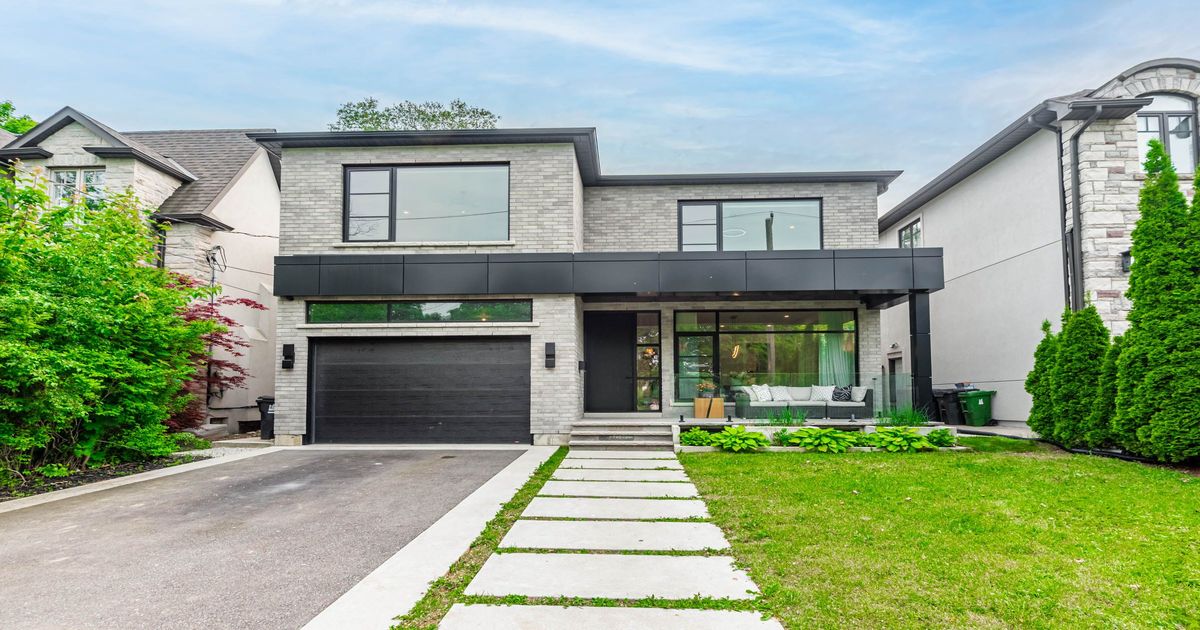 8 Manor Haven Road Toronto