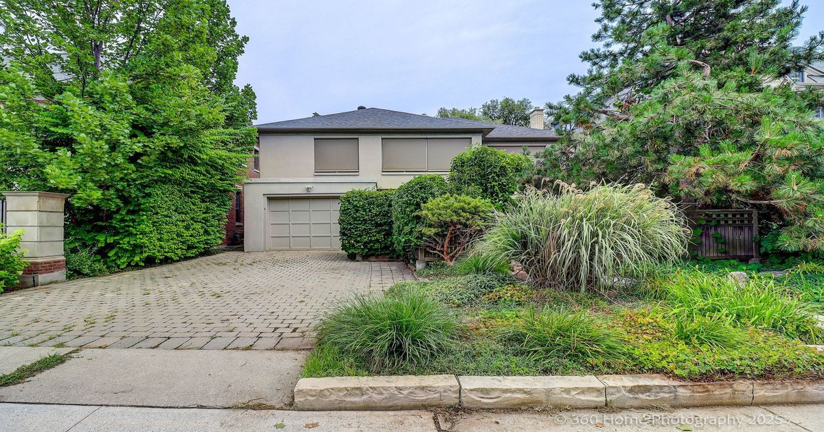 249 Forest Hill Road Toronto