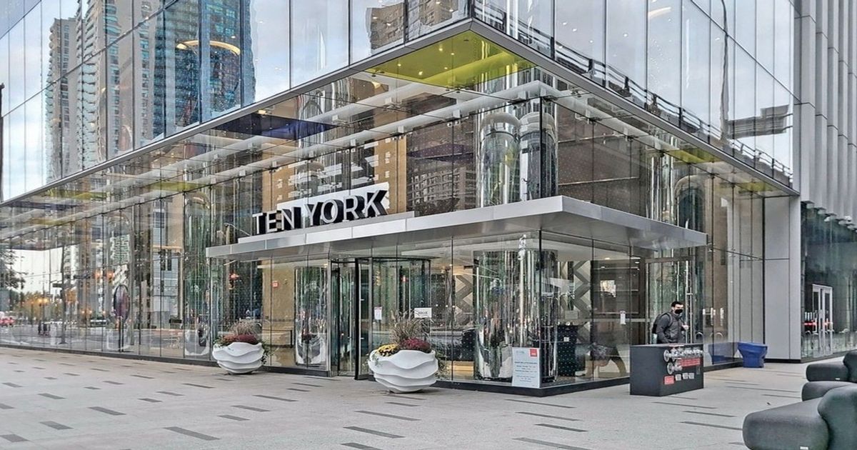 10 York Street Toronto