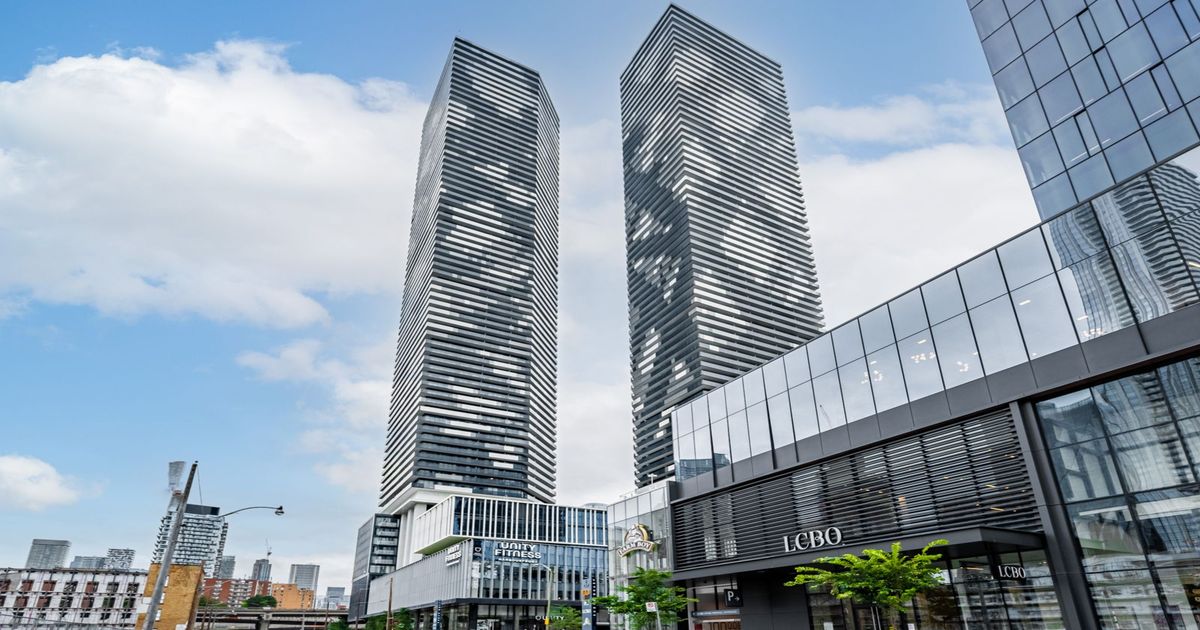 55 Cooper Street Toronto