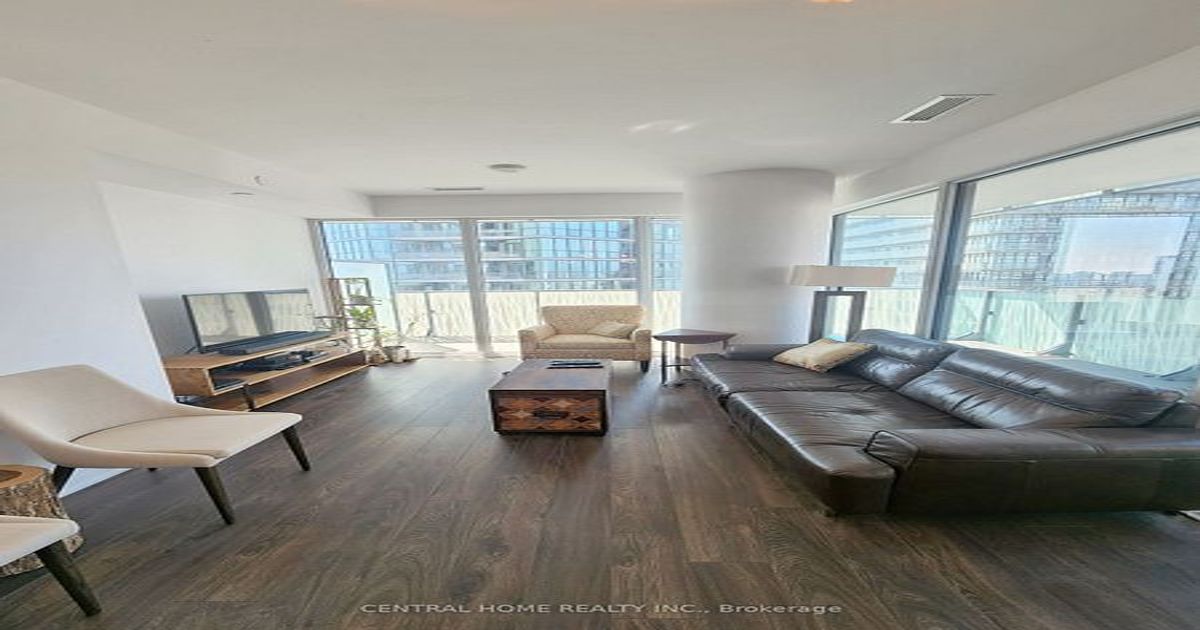 42 Charles Street E Toronto