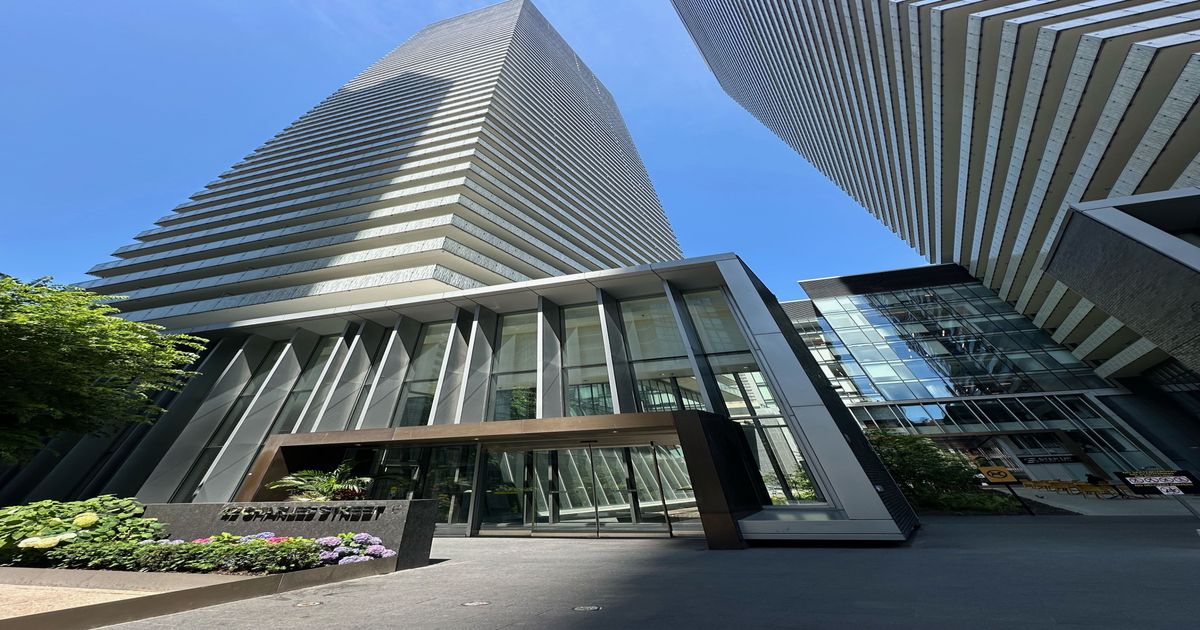 42 Charles Street E Toronto