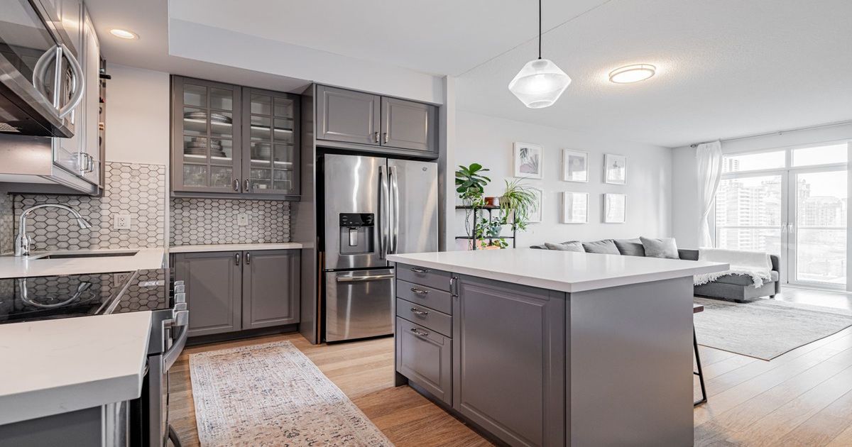 120 Homewood Avenue Toronto