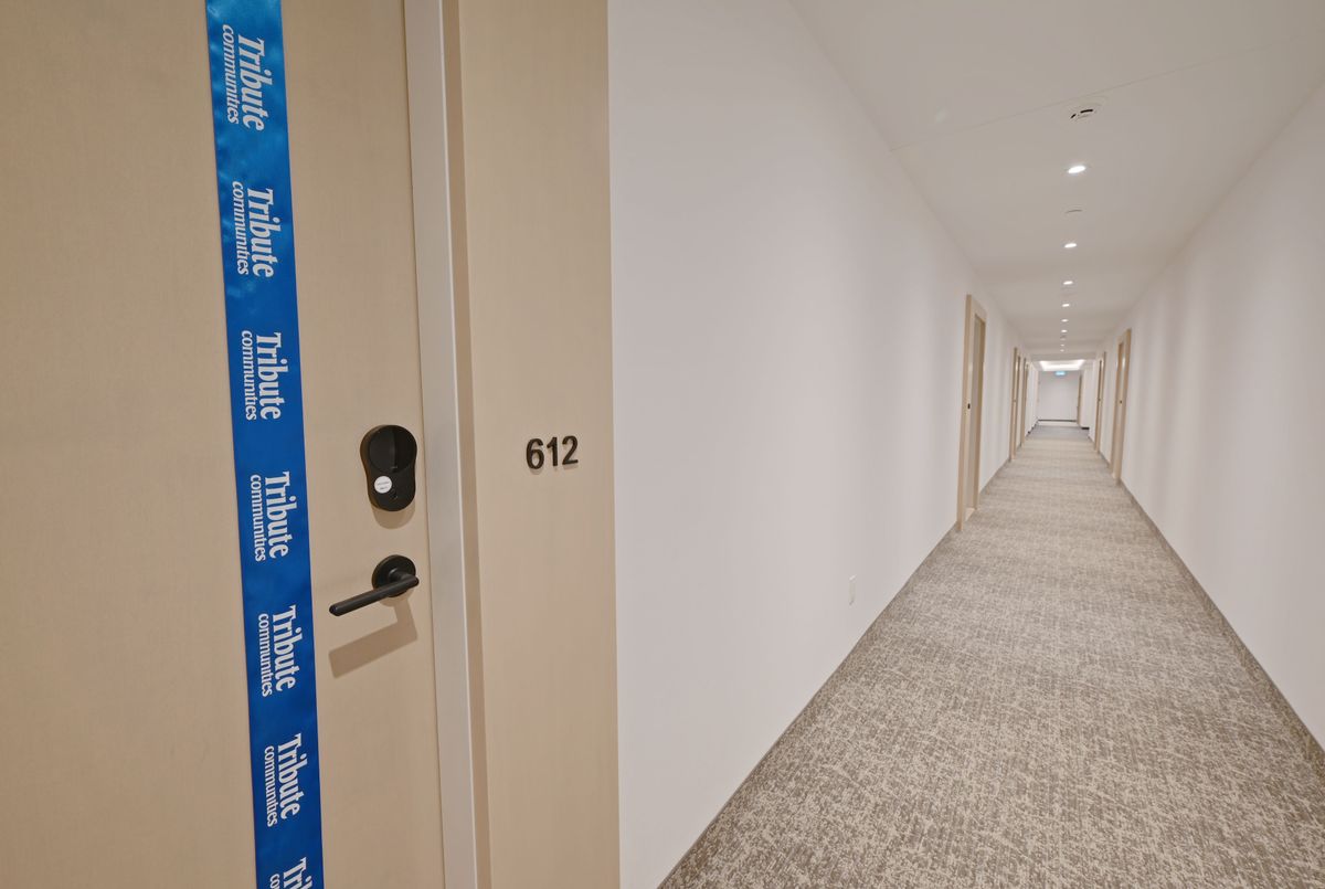img-gallery