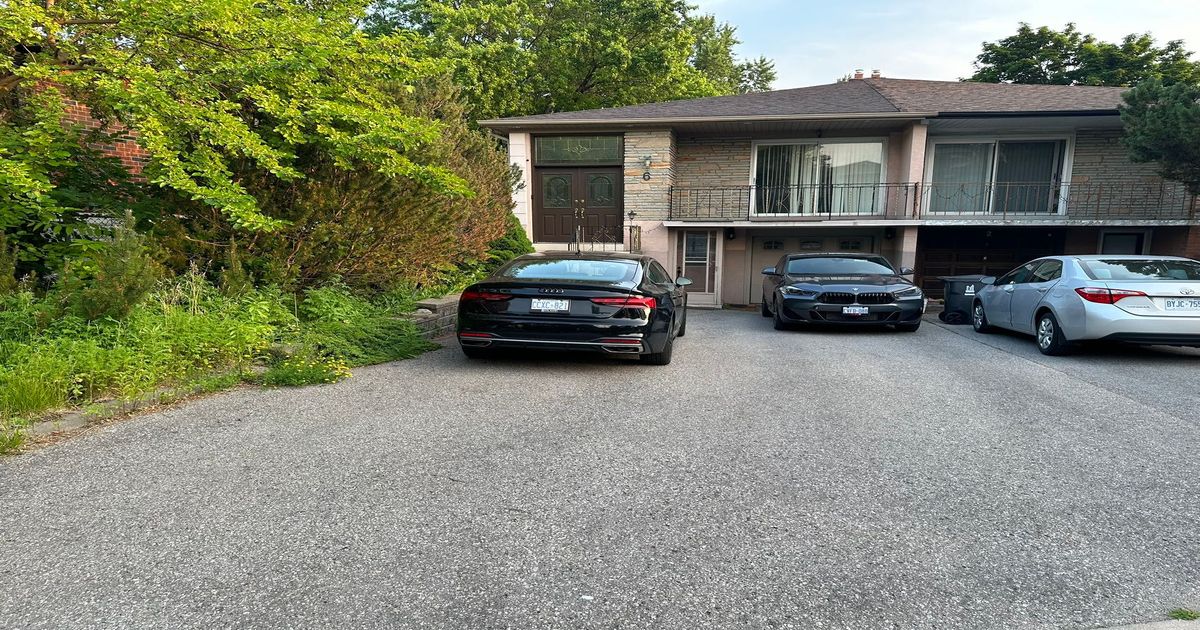 6 Harrington Crescent Toronto