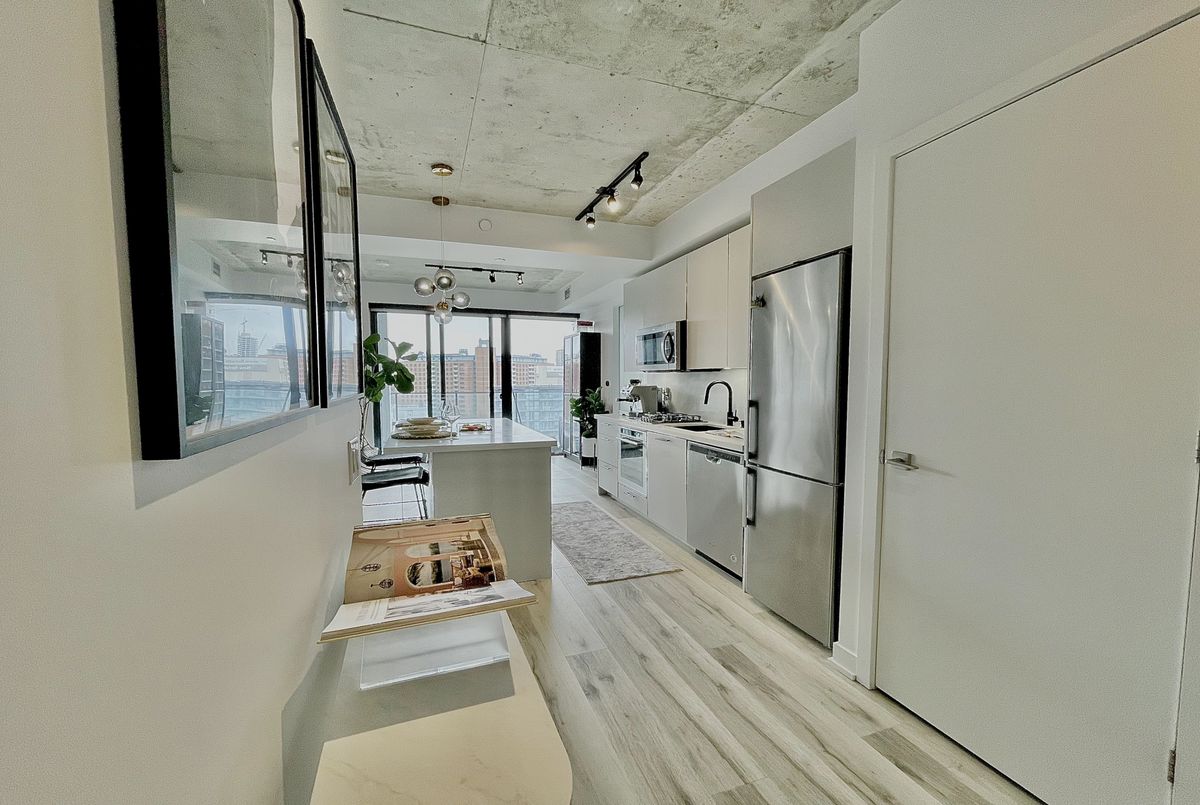 img-gallery