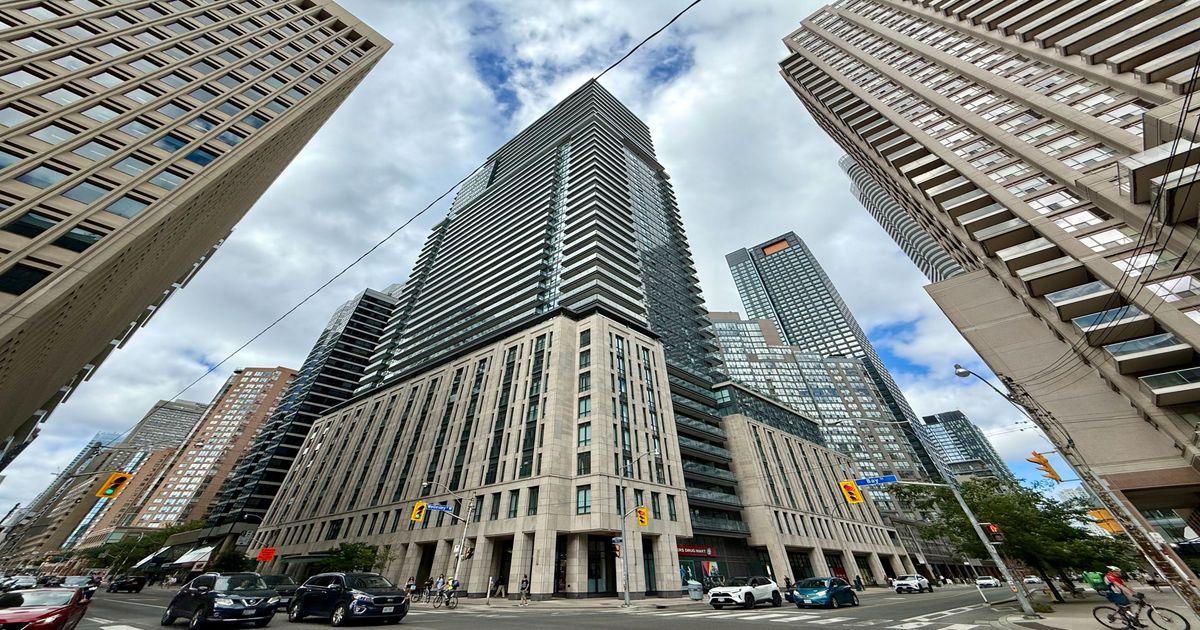 955 Bay Street Toronto