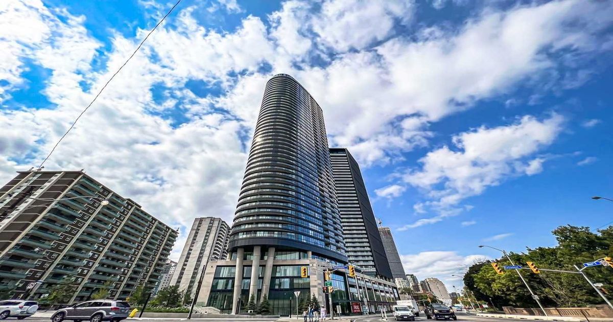 585 Bloor Street E Toronto